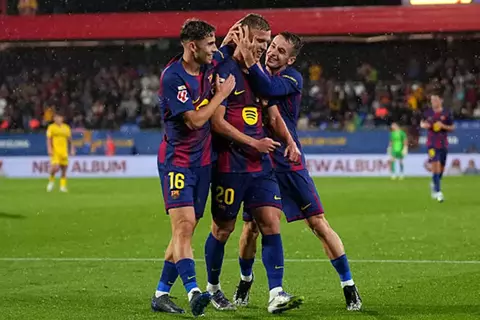 دقيقة بدقيقة.. سيلتا فيجو يواجه برشلونة في الدوري 